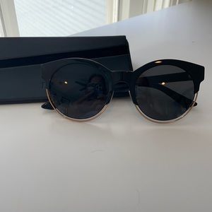 AUTHENTIC Dior sunglasses